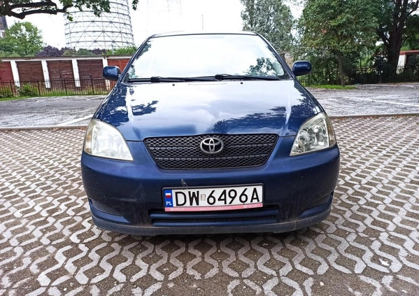 Toyota Corolla cena 4800 przebieg: 306515, rok produkcji 2002 z Siechnice małe 137